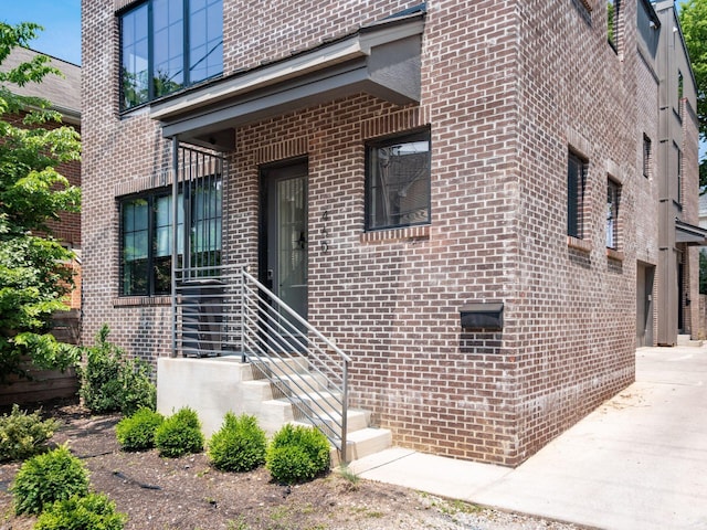 460 S Lane Unit 460, Columbus, OH 43206 - view of exterior entry with brick siding