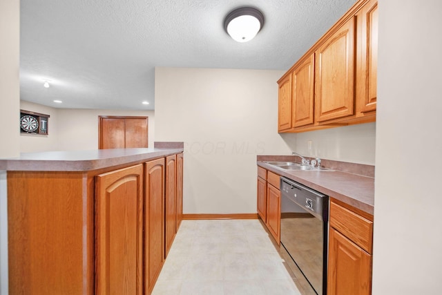 12094 Beech Tree Ct S, Thornville, OH 43076 - kitchen with dishwasher, a sink, a peninsula, a textured ceiling, and baseboards