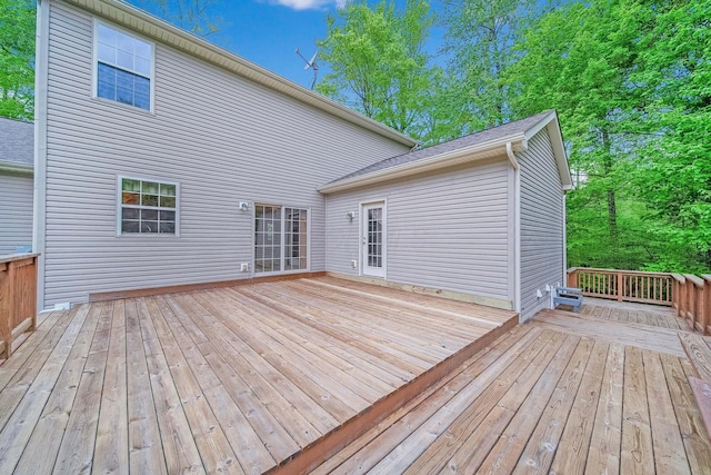 12094 Beech Tree Ct S, Thornville, OH 43076 - view of wooden deck