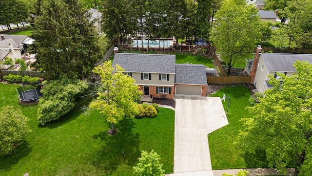 1211 Darcann Dr, Columbus, OH 43220 - aerial view of property and surrounding area featuring a pool area