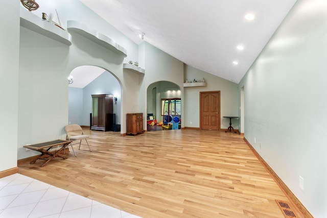 3100 Kropp Rd, Grove City, OH 43123 - lobby featuring high vaulted ceiling and recessed lighting