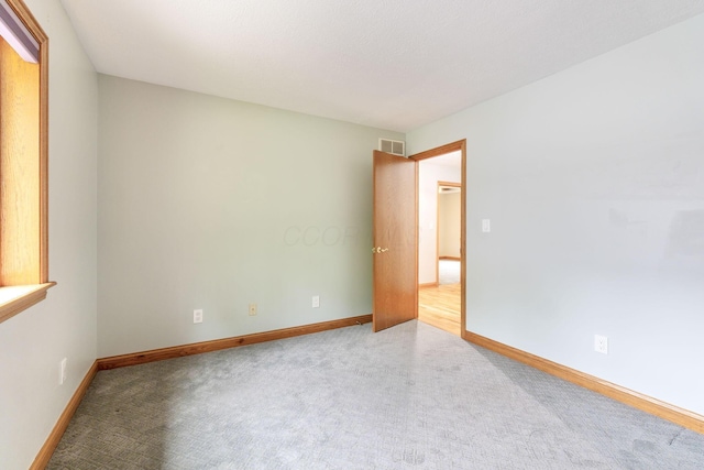 3100 Kropp Rd, Grove City, OH 43123 - spare room featuring carpet floors and baseboards