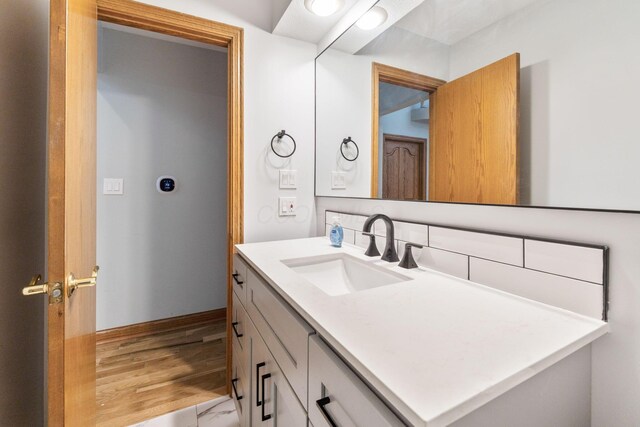 3100 Kropp Rd, Grove City, OH 43123 - bathroom featuring vanity and baseboards