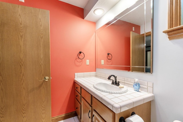 3100 Kropp Rd, Grove City, OH 43123 - half bathroom with vanity and baseboards