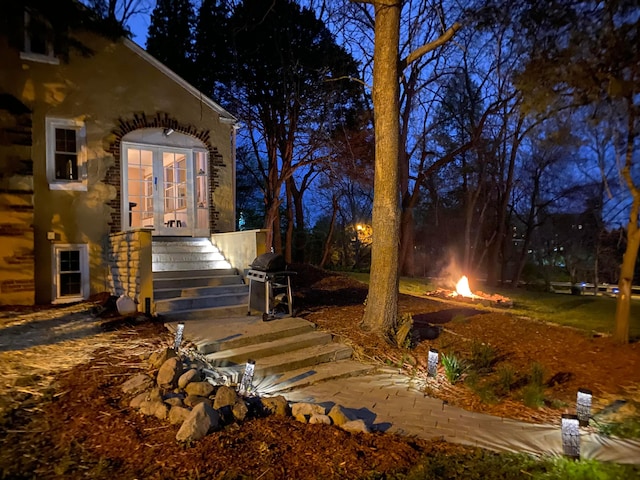 1065 Sunbury Rd, Columbus, OH 43219 - view of yard