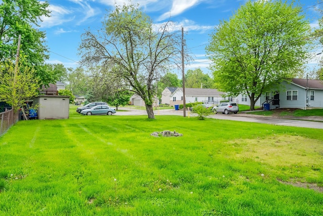 349 E Central Ave, Delaware, OH 43015 - view of yard with a residential view