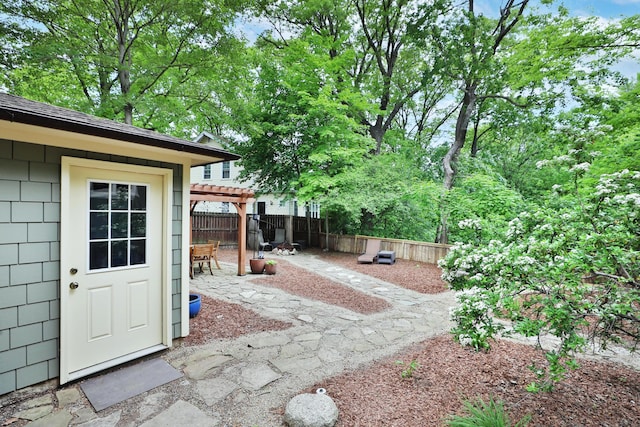 2663 Glen Echo Dr, Columbus, OH 43202 - fenced backyard with a patio and a pergola