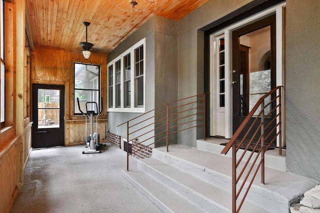 2663 Glen Echo Dr, Columbus, OH 43202 - entrance to property with covered porch and crawl space