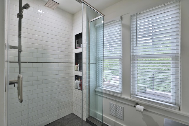 2663 Glen Echo Dr, Columbus, OH 43202 - full bath featuring a stall shower