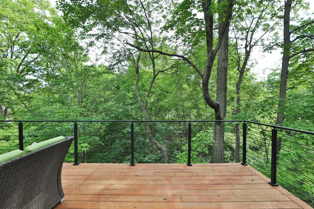 2663 Glen Echo Dr, Columbus, OH 43202 - wooden terrace with a view of trees