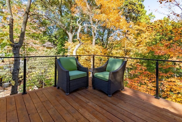 2663 Glen Echo Dr, Columbus, OH 43202 - view of wooden deck