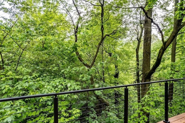 2663 Glen Echo Dr, Columbus, OH 43202 - balcony with a wooded view