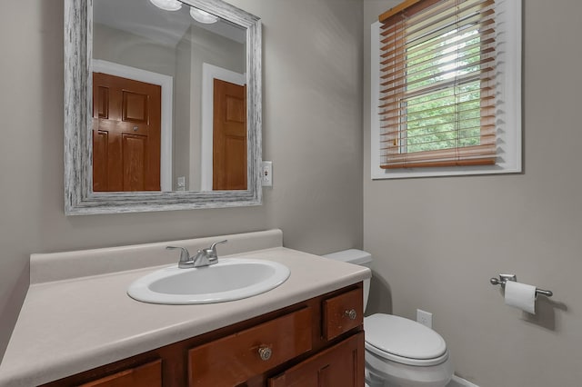 6334 Hansley Rd SE, Sugar Grove, OH 43155 - bathroom featuring toilet and vanity