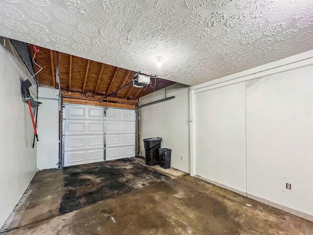 407 Yarmouth Ln, Columbus, OH 43228 - garage with a garage door opener