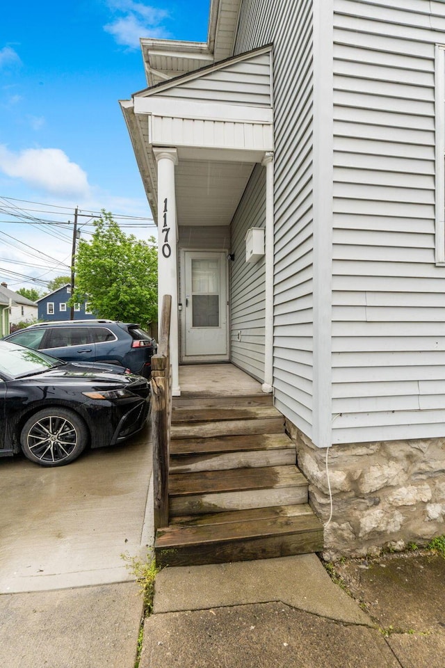 view of entrance to property