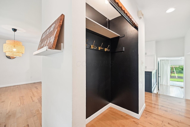 500 Cherrington Ct, Westerville, OH 43081 - mudroom featuring wood-type flooring, baseboards, and recessed lighting