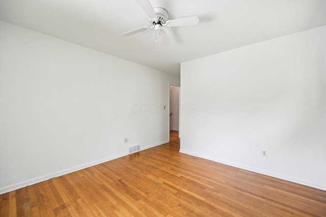 500 Cherrington Ct, Westerville, OH 43081 - spare room featuring baseboards, light wood-type flooring, and a ceiling fan