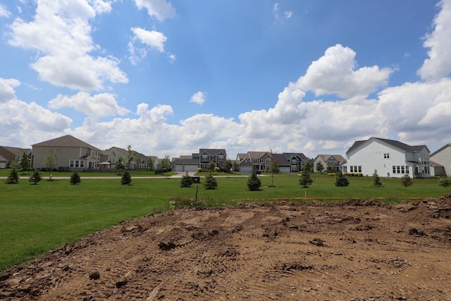5574 Comet View Way, Powell, OH 43065 - view of green lawn featuring a residential view