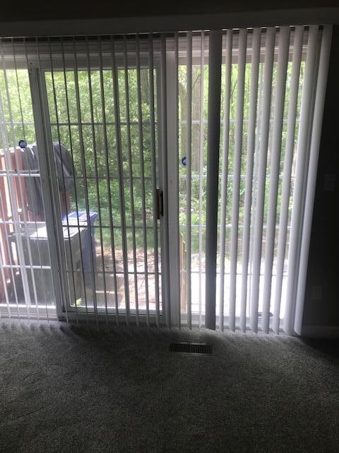 1817 Ridgebury Dr, Hilliard, OH 43026 - view of gate