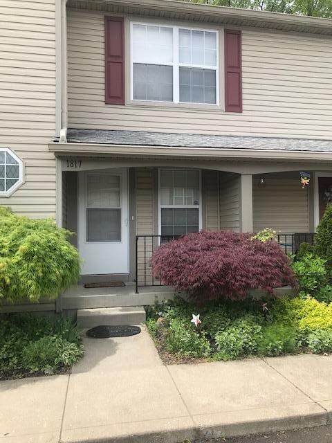 1817 Ridgebury Dr, Hilliard, OH 43026 - entrance to property with covered porch