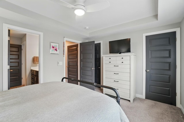 20 N Center St Unit 20, Springfield, OH 45502 - bedroom featuring carpet floors, baseboards, ceiling fan, and connected bathroom