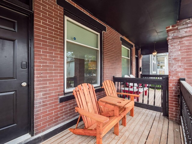 453-455 S 22nd St, Columbus, OH 43205 - deck featuring a porch
