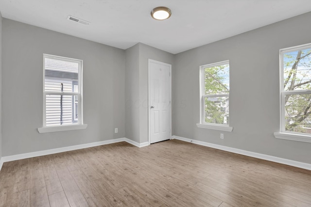 1617 Arlington Ave, Columbus, OH 43211 - empty room featuring wood finished floors and baseboards