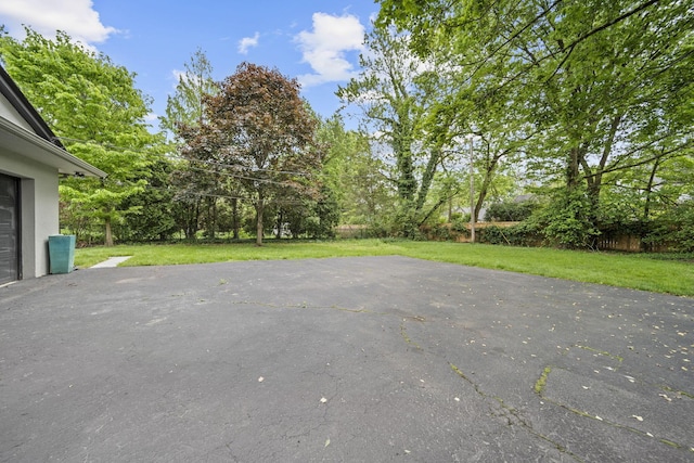 2249 E Broad St, Columbus, OH 43209 - view of patio / terrace