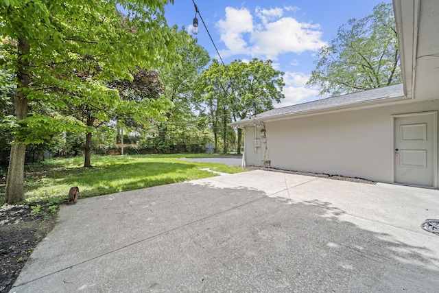 2249 E Broad St, Columbus, OH 43209 - view of garage