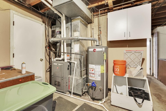 1525 Krebs Dr, Newark, OH 43055 - utility room featuring gas water heater