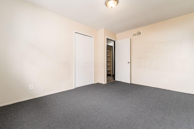 2594 Hubbell Rd, Columbus, OH 43232 - spare room with carpet flooring