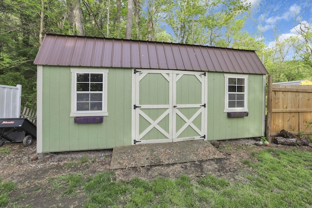 998 Wayne Ave, Zanesville, OH 43701 - view of shed