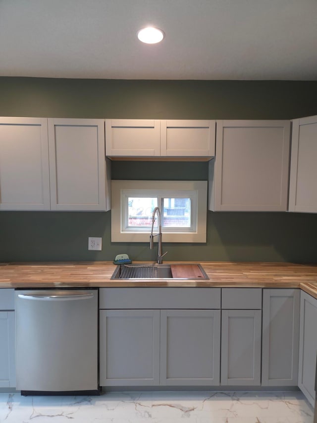 1113 Hurd Ave, Findlay, OH 45840