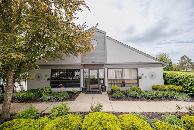 4618 Parrau Dr Unit 72B, Columbus, OH 43228 - view of property featuring fence