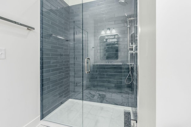 1177 Franklin Ave, Columbus, OH 43205 - full bathroom with a shower stall and baseboards