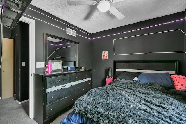 3072 Bocastle Ct, Reynoldsburg, OH 43068 - bedroom with a textured ceiling, carpet floors, and a ceiling fan