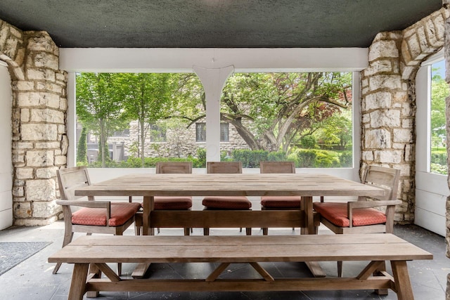 view of sunroom / solarium