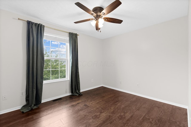 4102 Blendon Way Dr, Columbus, OH 43230 - unfurnished room featuring dark wood finished floors and a ceiling fan