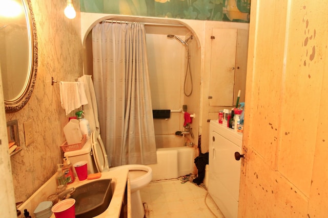 bathroom with tile patterned floors, shower / tub combo with curtain, toilet, and vanity