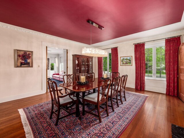 10 Park Dr, Columbus, OH 43209 - dining space featuring hardwood / wood-style flooring, baseboards, and ornamental molding