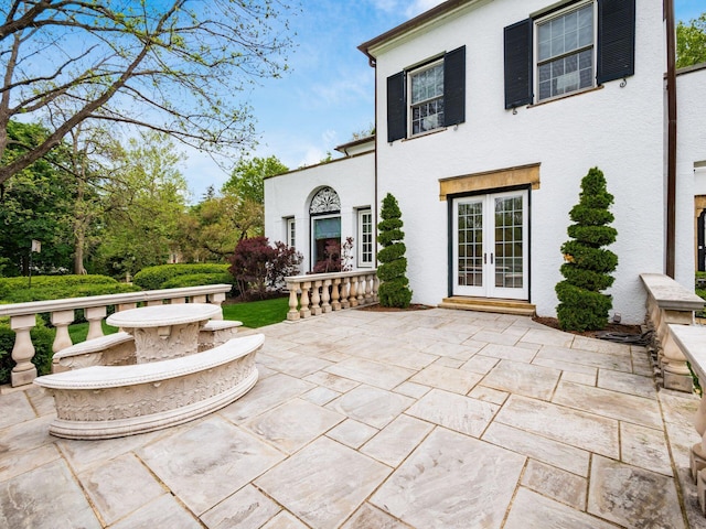 10 Park Dr, Columbus, OH 43209 - view of patio with french doors