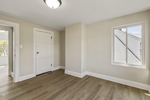 436 Nashoba Ave, Columbus, OH 43223 - spare room featuring wood finished floors and baseboards