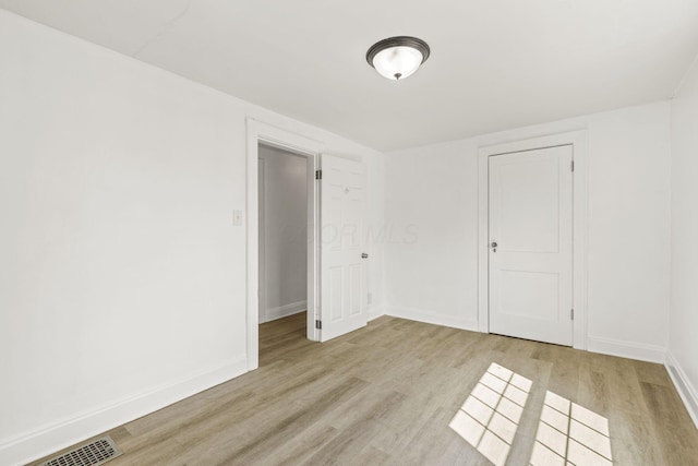 436 Nashoba Ave, Columbus, OH 43223 - unfurnished room with light wood-style flooring and baseboards
