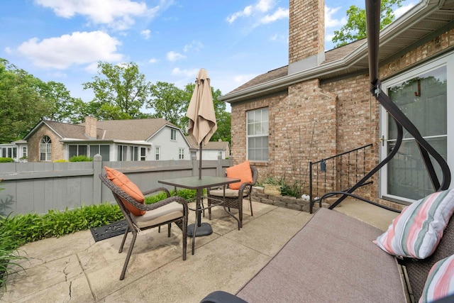 1272 Villa Oaks Ct, Columbus, OH 43230 - view of patio with fence and outdoor dining area