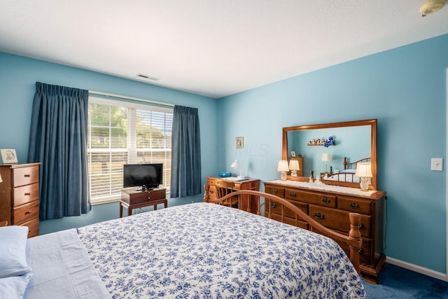 2412 Warm Springs Dr, Hilliard, OH 43026 - carpeted bedroom featuring baseboards