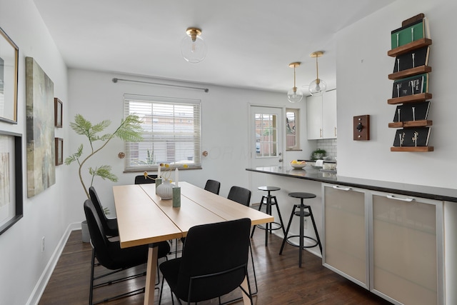 1809 NW Ct Unit E, Columbus, OH 43212 - dining area featuring dark wood finished floors
