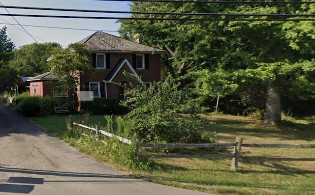 5 Baltimore Somerset Rd NE, Baltimore, OH 43105 - view of front facade with brick siding
