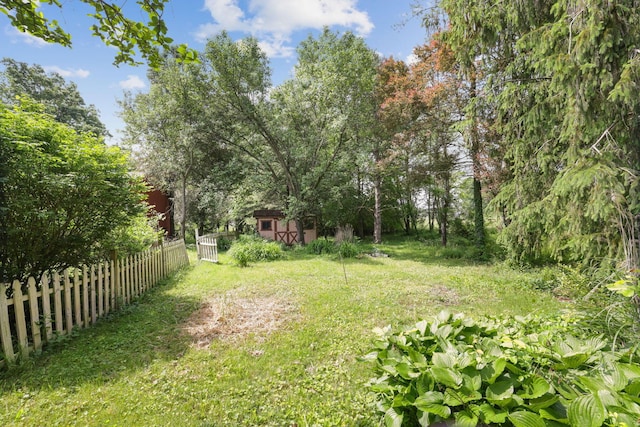 5 Baltimore Somerset Rd NE, Baltimore, OH 43105 - view of yard