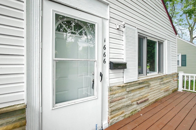 1666 Northridge Rd, Columbus, OH 43224 - view of property entrance