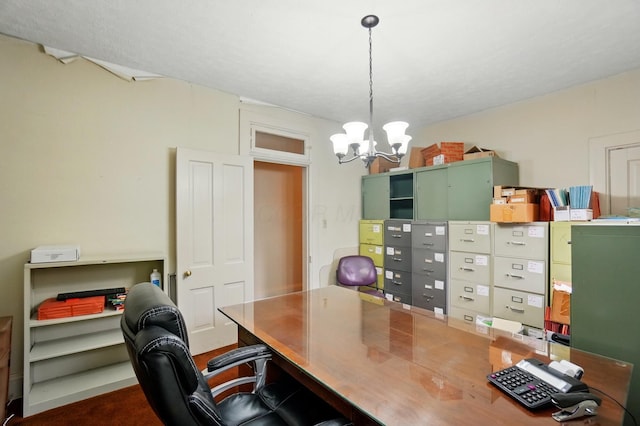 699 S Front St, Columbus, OH 43206 - home office with a chandelier